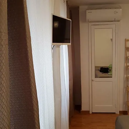 Apartment Deluxe *
